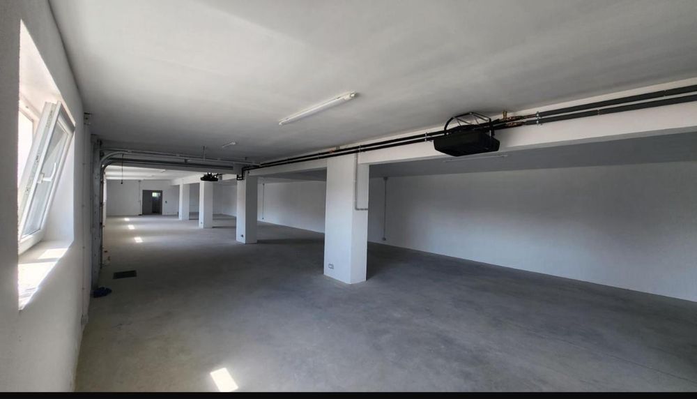 Hala industriala cu platforma betonata - productie/depozitare