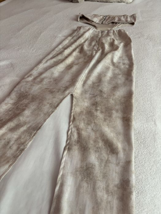 Рокля Bershka XS