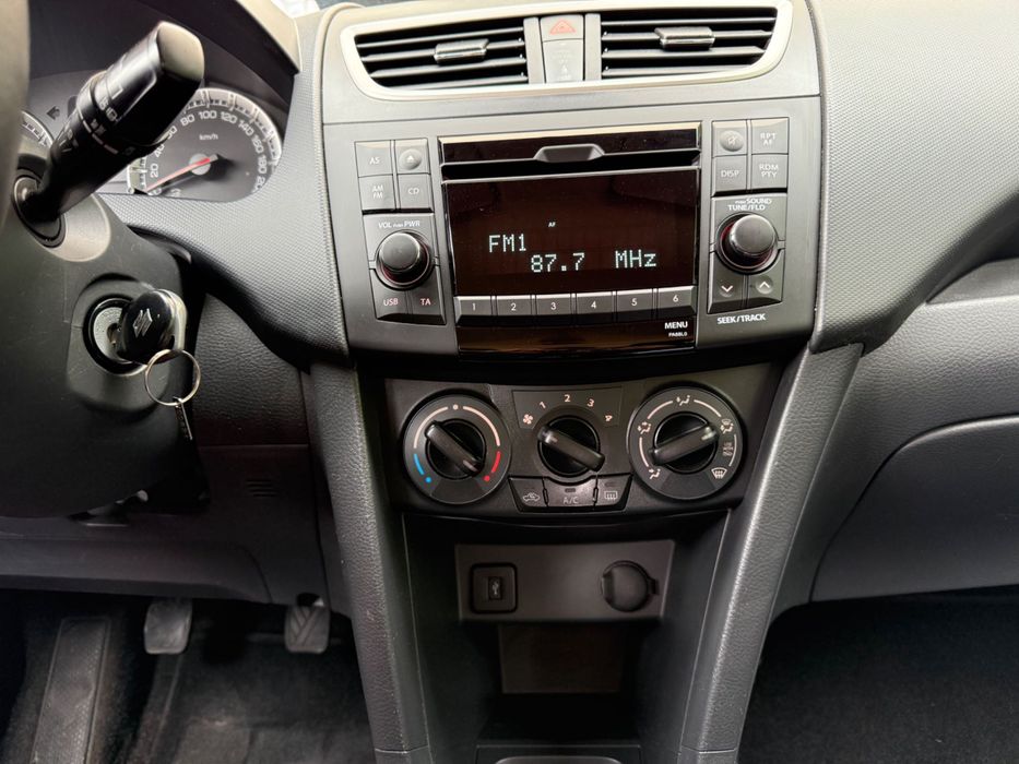 Suzuki Swift 1.2 бензин