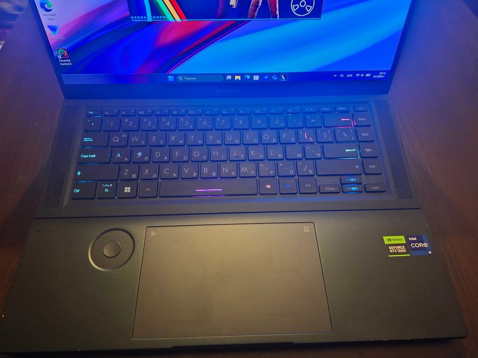 Zenbook Pro 16' OLED RTX4070/Iris Xe  i9_13900H геймърски и сериозен лаптоп