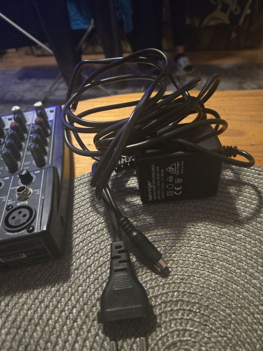 Mixer Behringer 802 Xenya