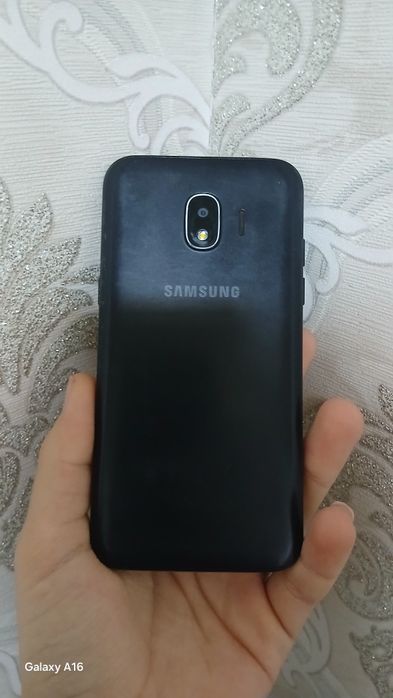 Samsung J2 2018 sotiladi