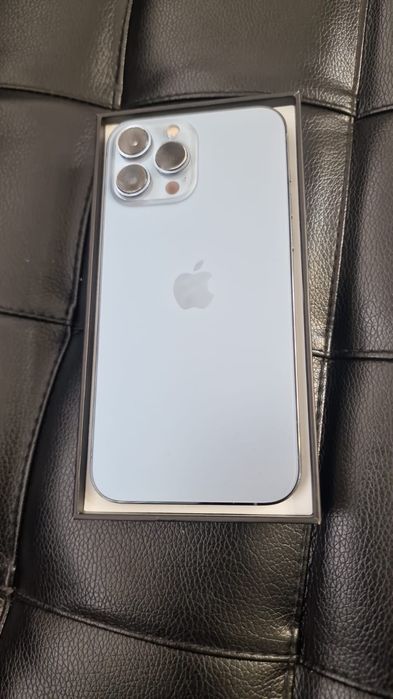 Apple iPhone 13 б/у