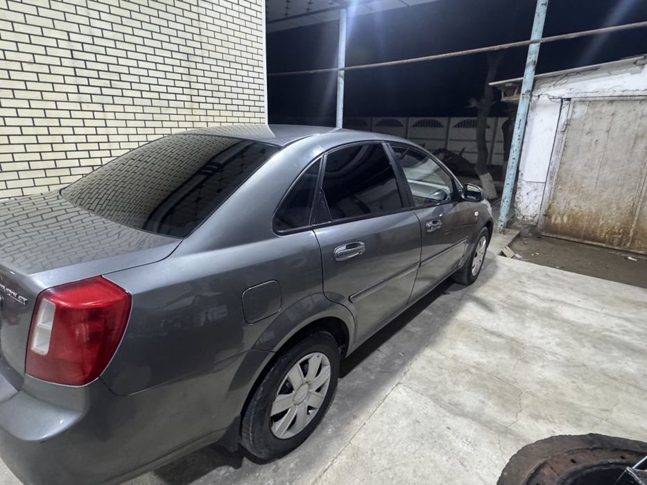 Срошни жентра сотилади