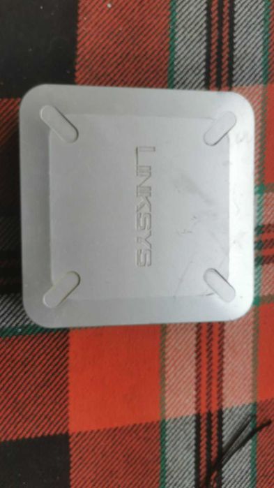 Рутер Cisco RVS4000 4-Port Gigabit Security Router with VPN
