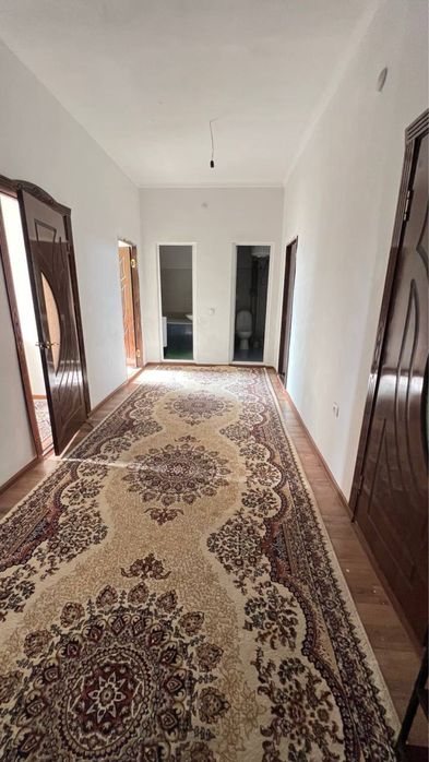 Qarshi shaharda 3 xonali uy sotiladi