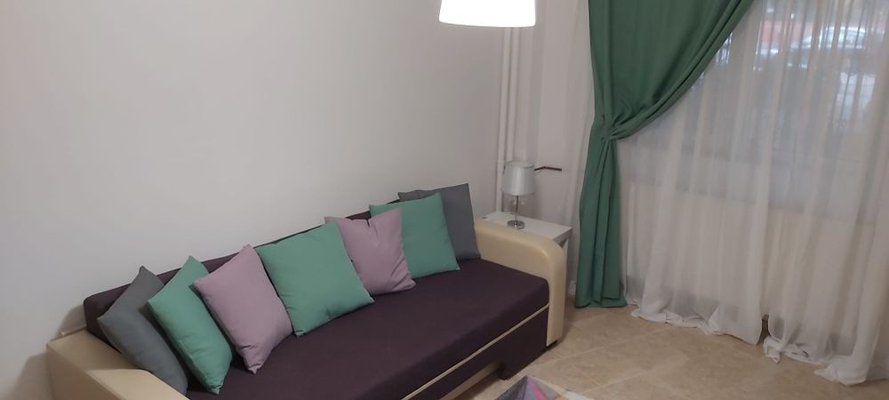 Garsoniera de inchiriat