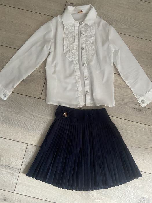 Продается школьная форма