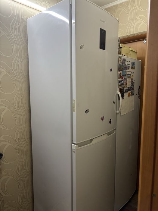 Холодильник б/у в хорошем состоянии