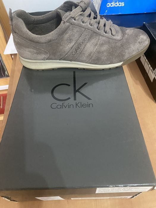 Vand pantofi Casual Calvin Klein din piele intoarsa marinea 41