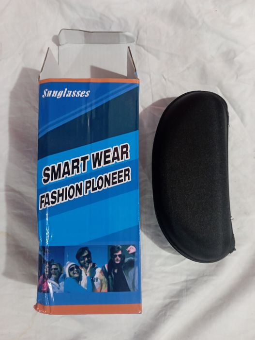 Ochelari cu Bluetooth