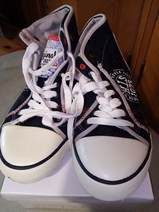 Bascheți unisex originali