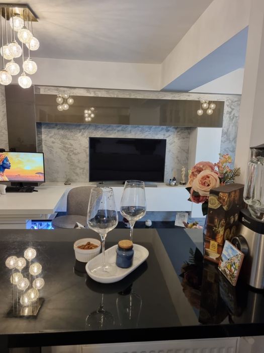 Vand apartament lux