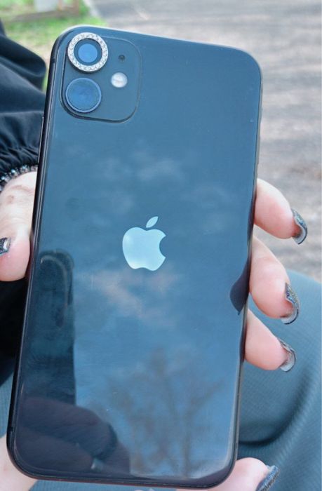 Обмен айфон 11 в хорошем состоянии