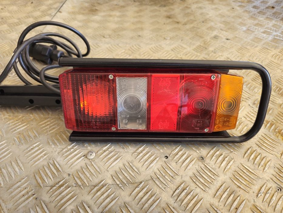 Универсални стопове за камион или селскостопанска техника