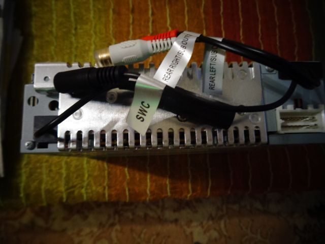 продавам МП 3 И усилватели за кола по 60 euro