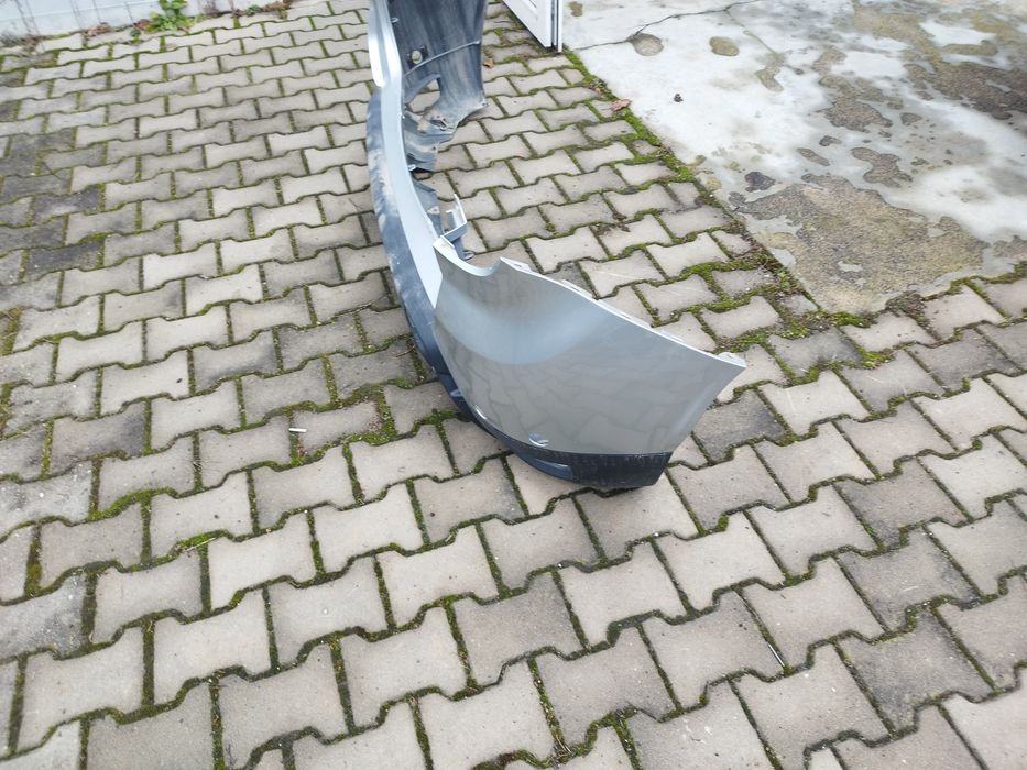 Vând bară spate Duster 2019