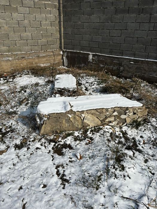 Құйылған дайын фундамен әртүрлі өлшемдегі