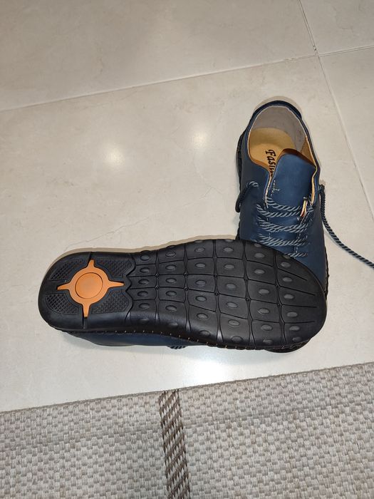 Мъжки обувки, номер 43