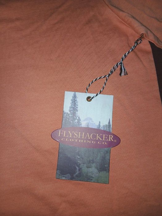 Из США, стильная мужская футболка от бренда "FLYSHAKER"