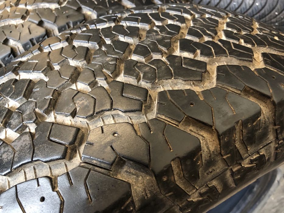 235/75/15 пара шин б/у из Германии