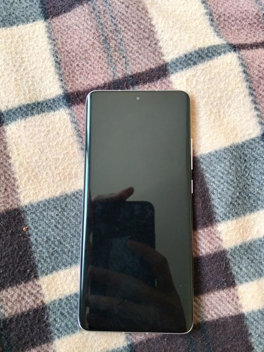 Обмен Xiaomi 12x почти новы