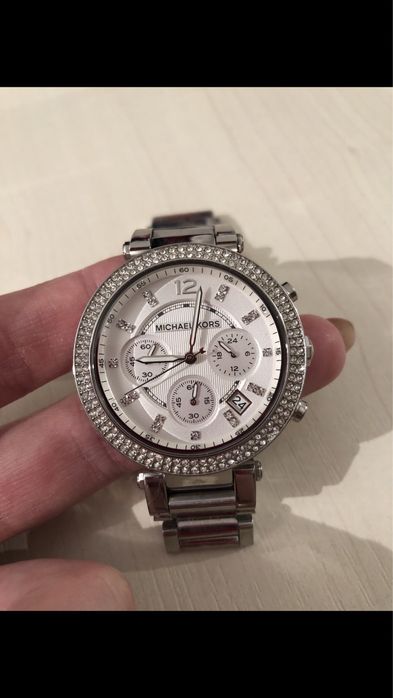 Срочно продам часы оригинал