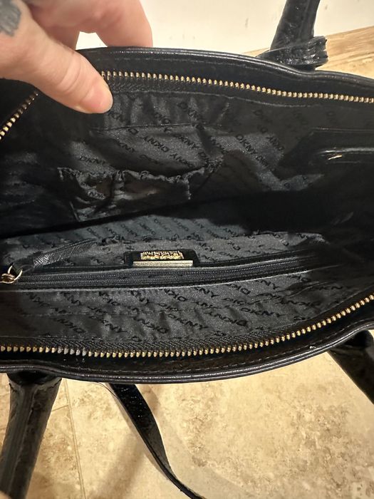 DKNY дамска чанта Donna Karan