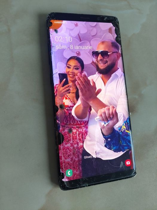 [Note8] Vând Samsung Galaxy Note 8 [spart] [pentru placă] //poze reale