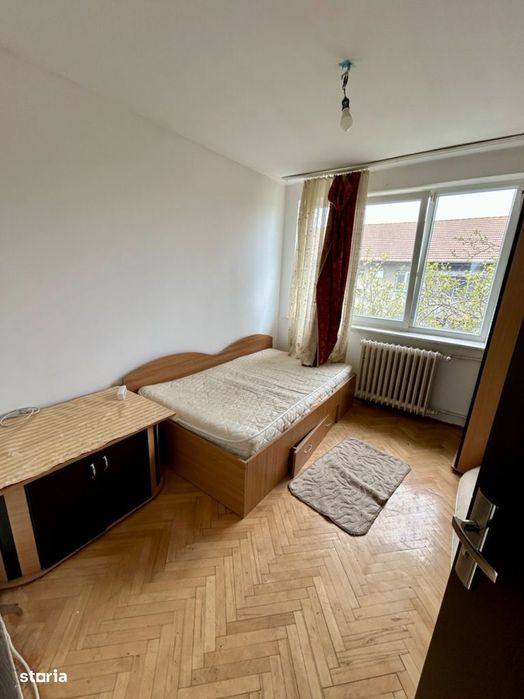 Apartament  4 camere - Zona Cantemir