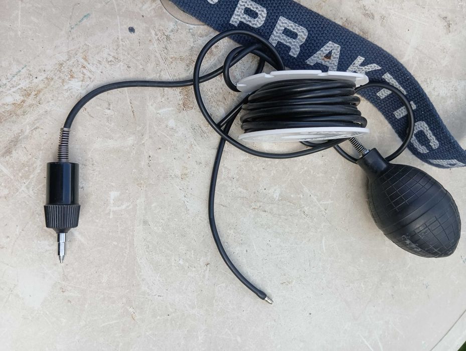 Чанта за фотоапарат с обектив и други принадлежности/вижте снимките/