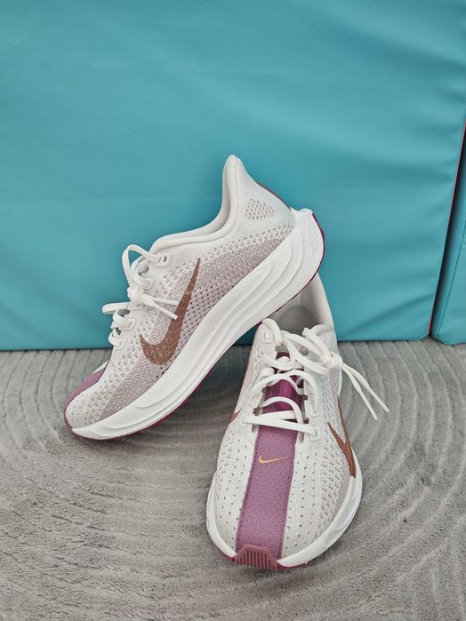 Оригинални дамски маратонки и туристически обувки - Р-ри 37, 37.5 и 38, Nike, Hoka, Under Armour Adidas