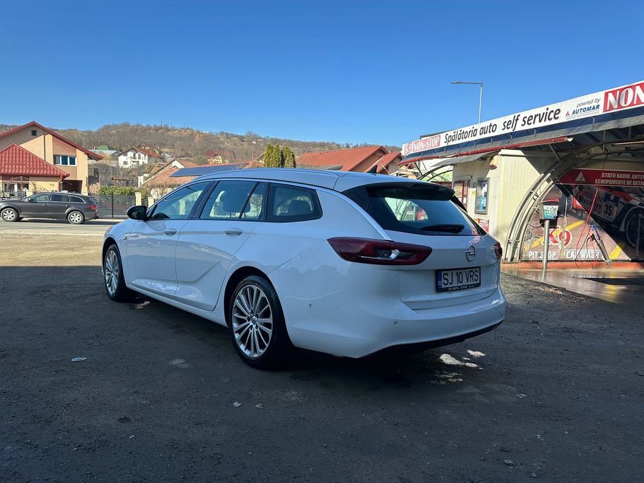 Opel insignia sport tourer