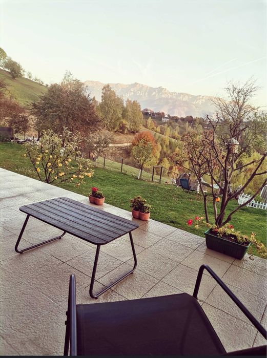 Duplex cu teren generos de 13.600 mp în sat Magura, jud. Brașov