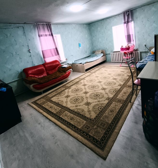 Продам дом в п. Долинка