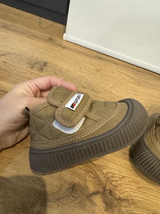 Димесезонные ботиночки новые