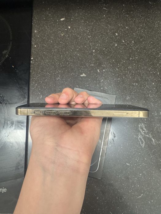 Продам айфон 12 про, в идеальном состоянии!