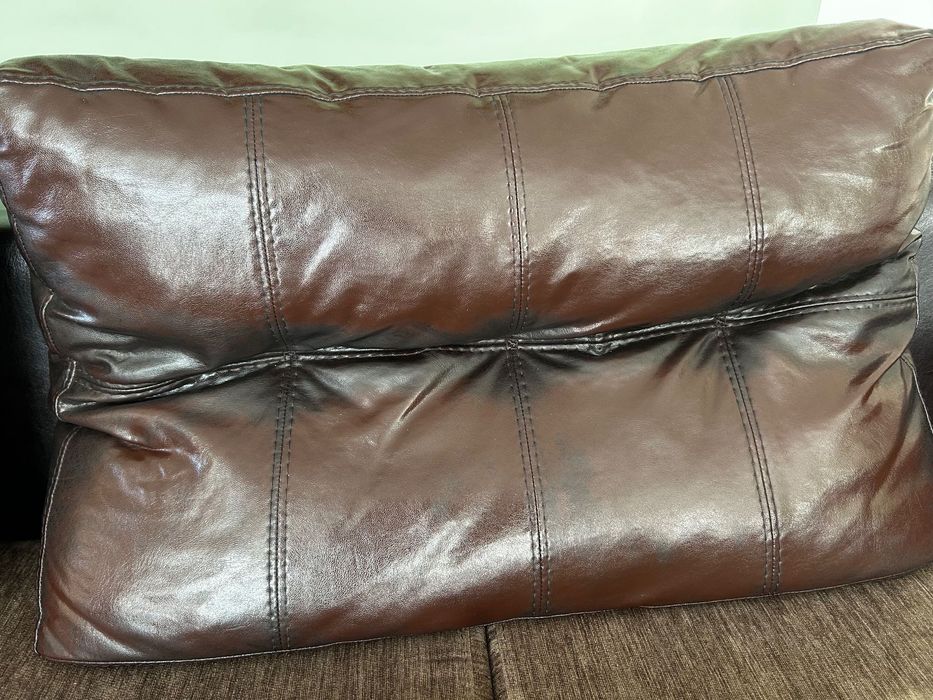 Диван 290см Мека мебел