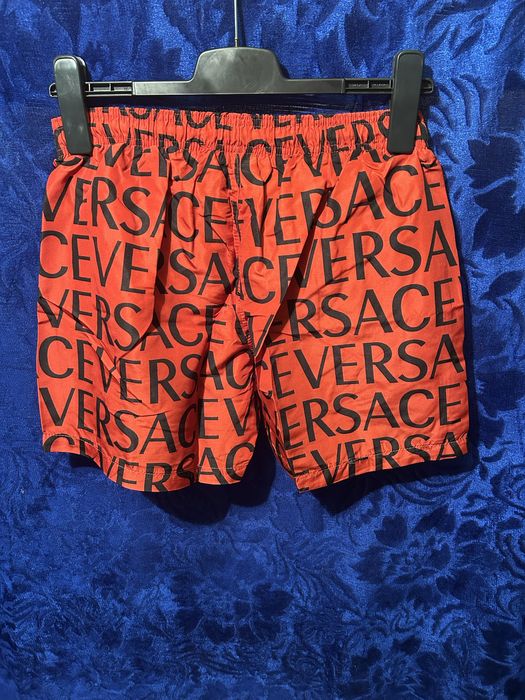 Sort Versace de plaja