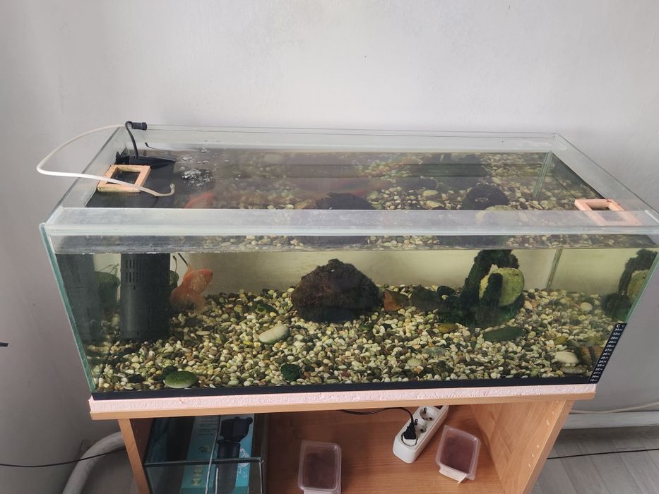 Продам аквариум 80 литров.