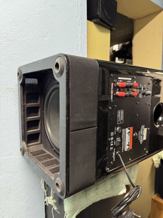 Harman Kardon SUB-TS2BQ 10” Subwoofer Шумен 2-ри корпус •