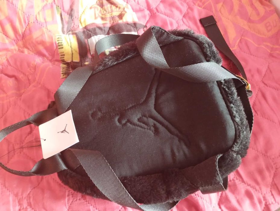 Раница Jordan, чисто нова.