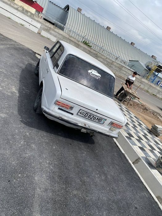 Moshina holati oʻrtacha yurishi zor rashodi yoo oʻzizga moslab olasiz