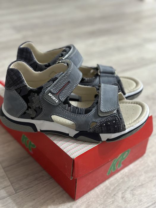 Кожанные сандали