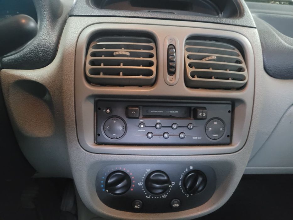 Renault Clio 2004 Unic Propietar de vanzare