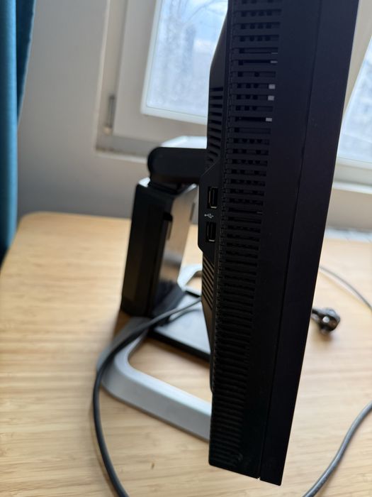 Монитор HP LCD LP2475w 24''