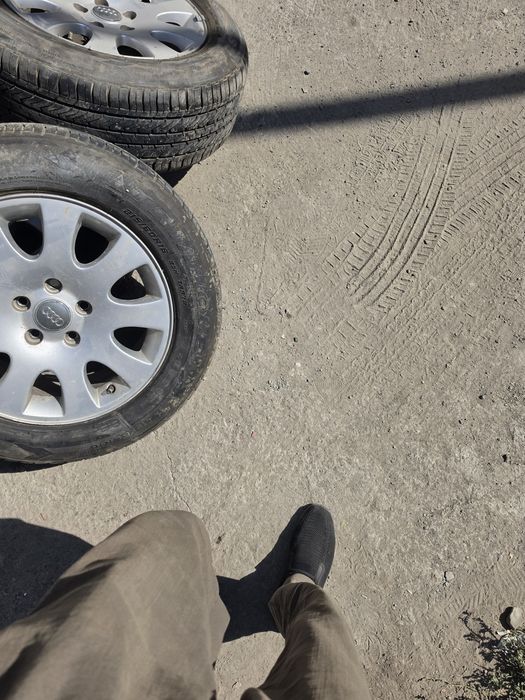 Диски шины р16 + таблетка запаска на ауди