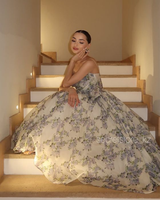 Нарядное платье для девушек