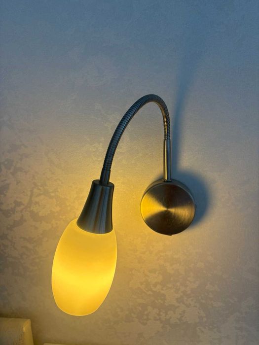 Стенна нощна лампа аплик