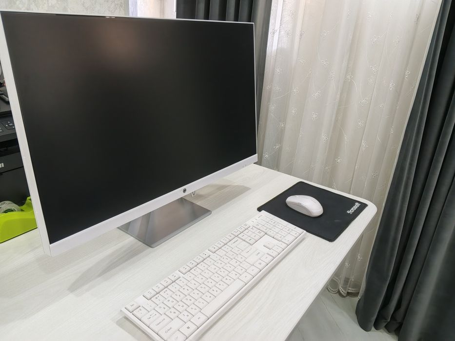 Моноблок HP 27 D Core I5